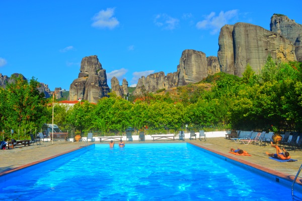 Vista do camping em Meteora, Grécia