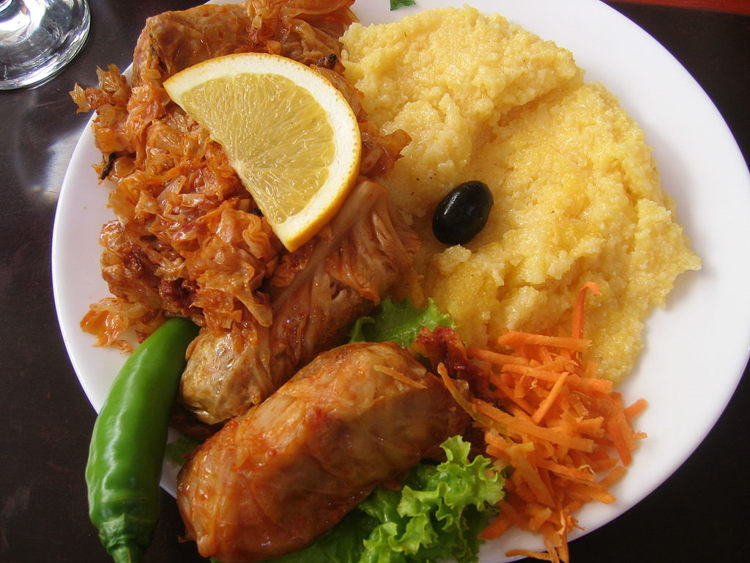 comidas tipicas da romenia