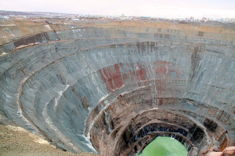 curiosidades russia mina gigante de diamantes
