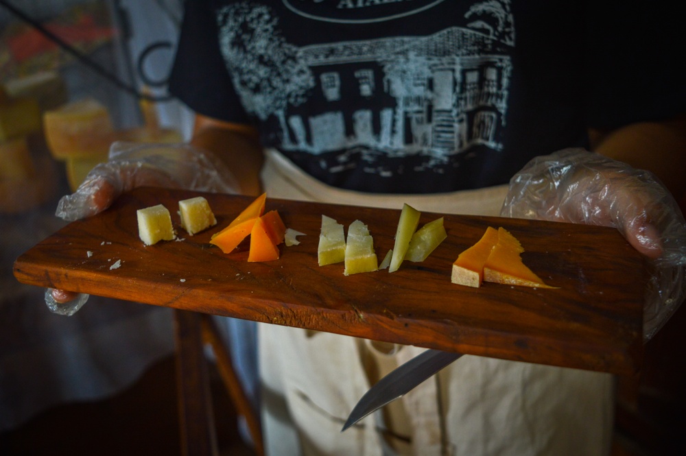 fazenda atalaia amparo degustação de queijos