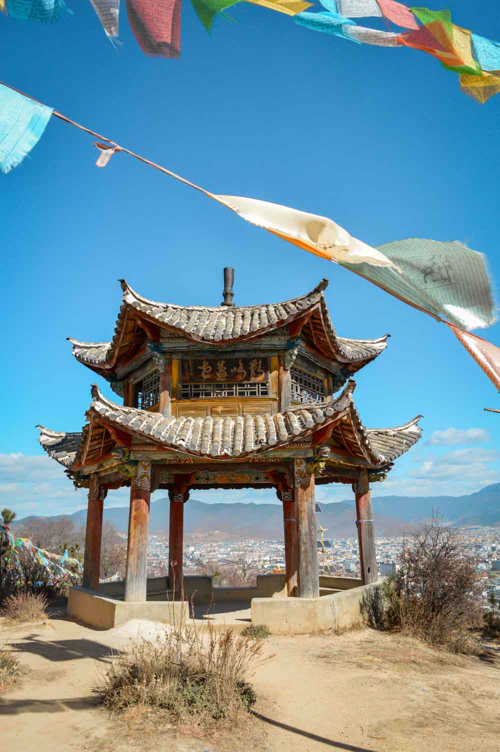 shangri-la existe tibet china mirante vista do alto