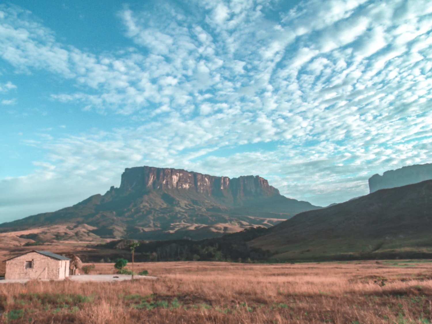 Monte Roraima: Trilha de 6 Dias [Onde Fica, Subida, Como Ir]