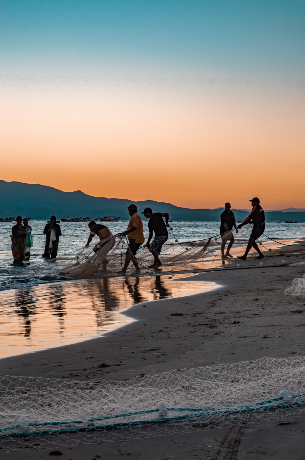 pesca da tainha em florianópolis santa catarina