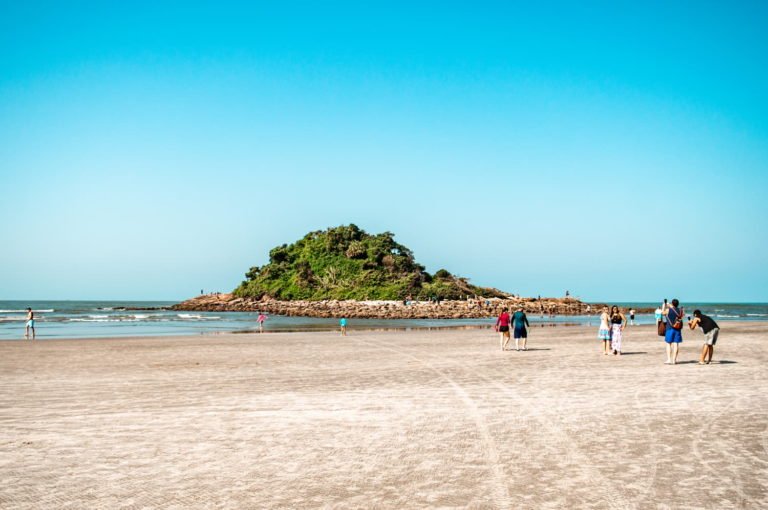 Praias de Itanhaém: As Mais Bonitas e Legais Para Conhecer