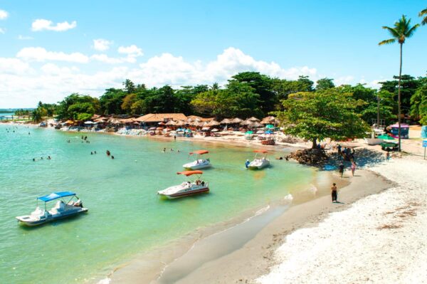 melhores praias de pernambuco ilha de itamaraca