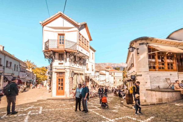 Gjirokaster: Cidade Imperdível Para Conhecer na Albânia