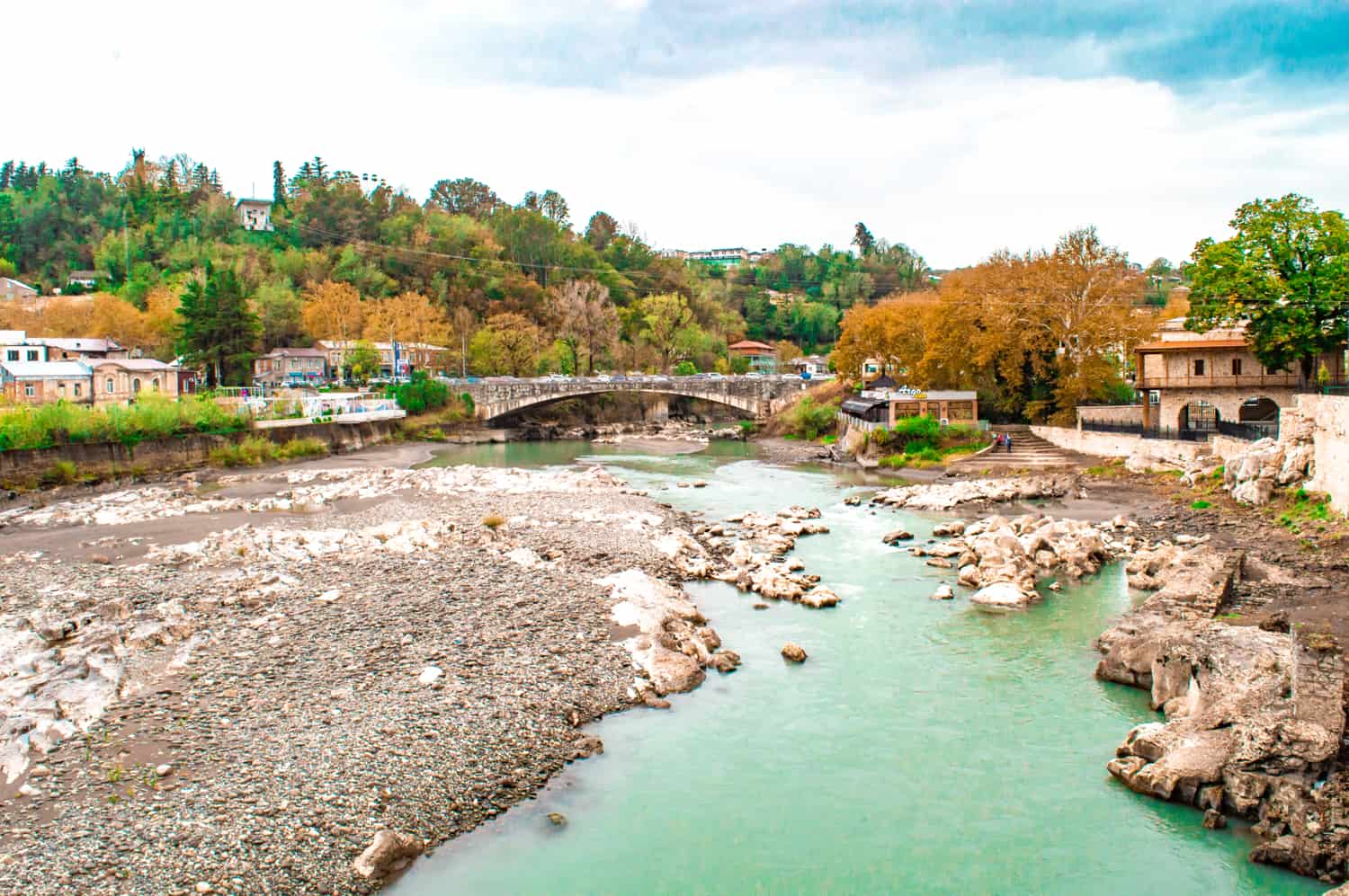 o que fazer em kutaisi georgia pontos turísticos