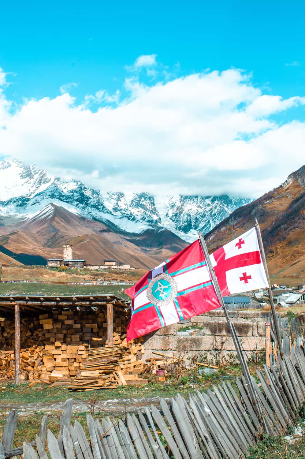 cordilheira do caucaso mestia georgia svaneti