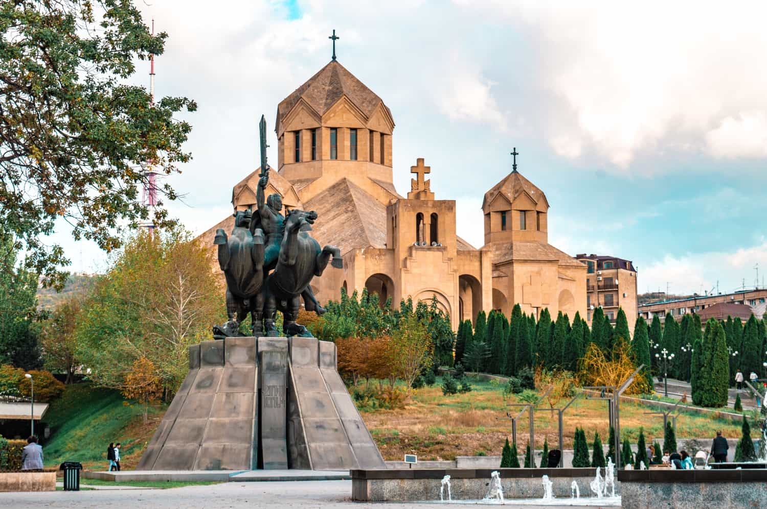 o que fazer em yerevan capital da armenia